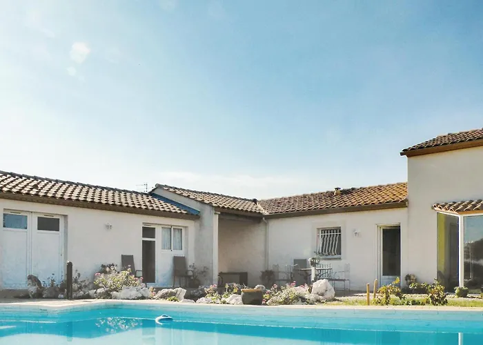 Nyaraló 5 Bedroom Gorgeous In